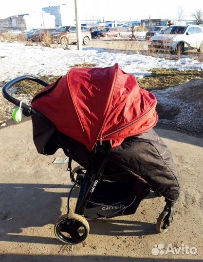 Прогулочная коляска