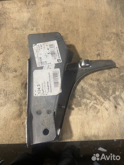 Кронштейн реактивной тяги ваз 2101-07(солдатик)