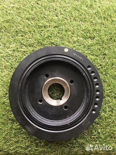 Шкив коленвала mitsubishi 2.5 TD