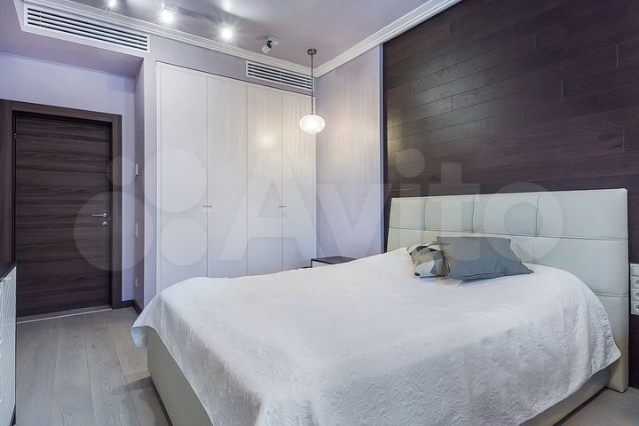 Комната 18 м² в 3-к., 2/10 эт.