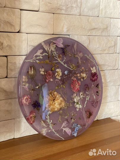 Поднос подставка из эпоксидной смолы с цветами