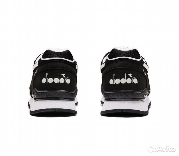 Кроссовки Diadora