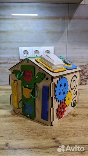 Бизиборд домик новый