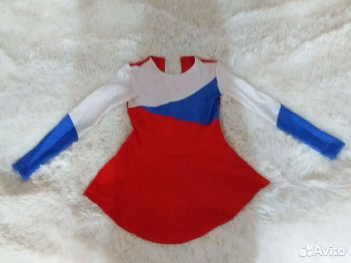 Костюм танцевальный гимнастический