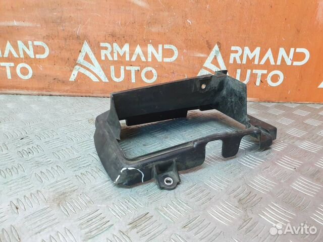 Диффузор радиатора кпп Toyota Land Cruiser 200