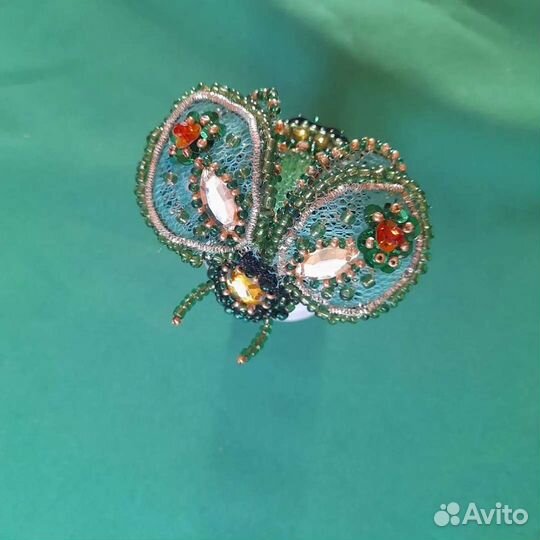 Броши из бисера