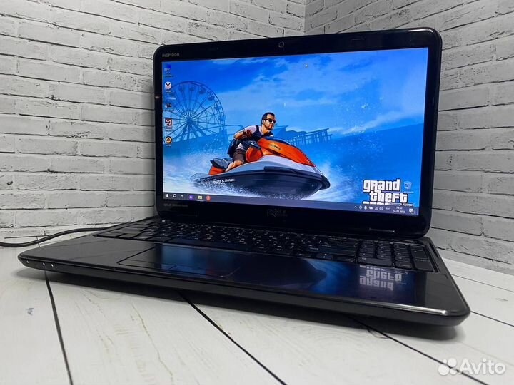Мощный ноутбук Dell SSD / 4 ядра