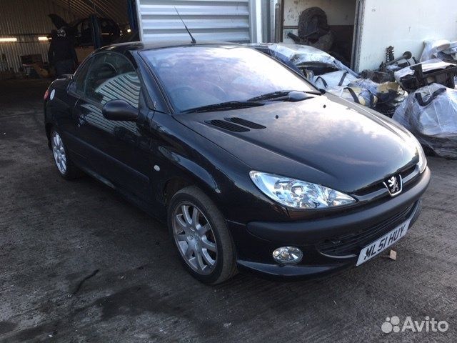 Разбор на запчасти Peugeot 206