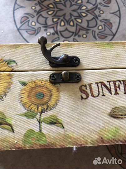 Коробка для салфеток интерьерная