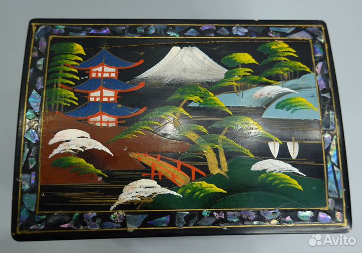 Старинная музыкальная шкатулка перламутр роспись