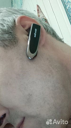 Блютуз гарнитура