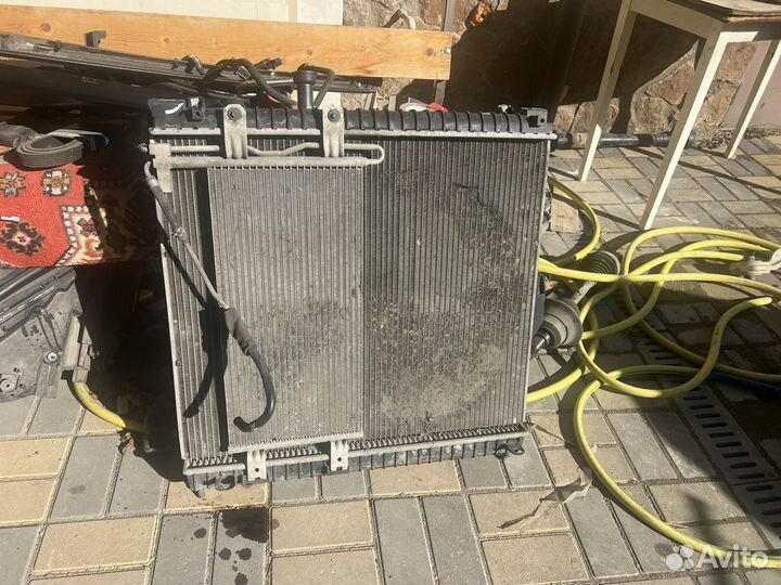 Infiniti qx56 кассета радиаторов