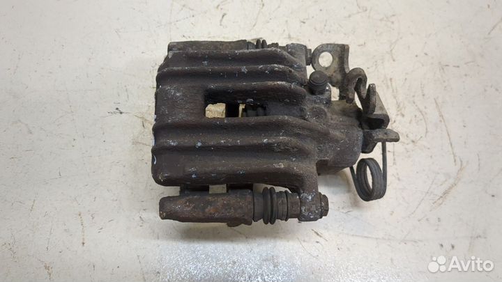 Суппорт Volkswagen Passat 5, 1998