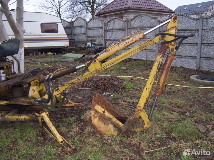 Мини экскаватор