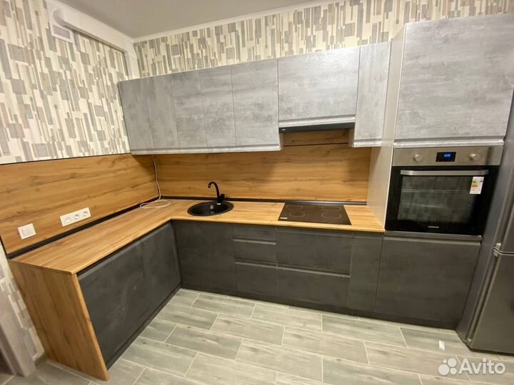 Кухонный гарнитур новый