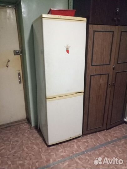 Холодильник на запчасти
