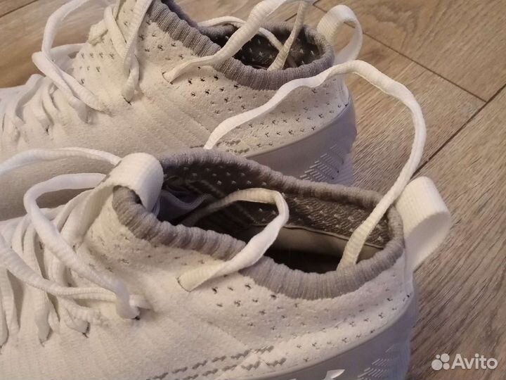 Кроссовки Under Armour