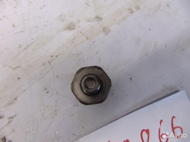 Датчик давления масла для Honda CR-V 3 2006-2012г