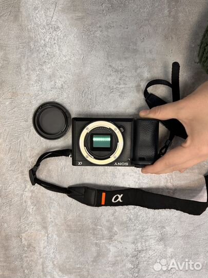 Продаю беззеркальный фотоаппарат Sony a6400