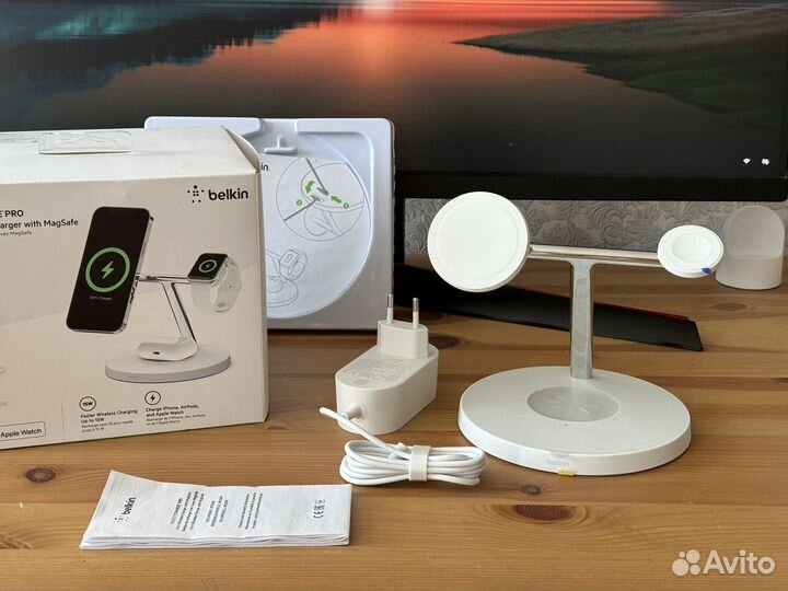 Belkin Boost Charge Pro 3 in 1 Wireless MagSafe