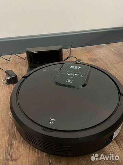 Робот-пылесос Bist Tornado