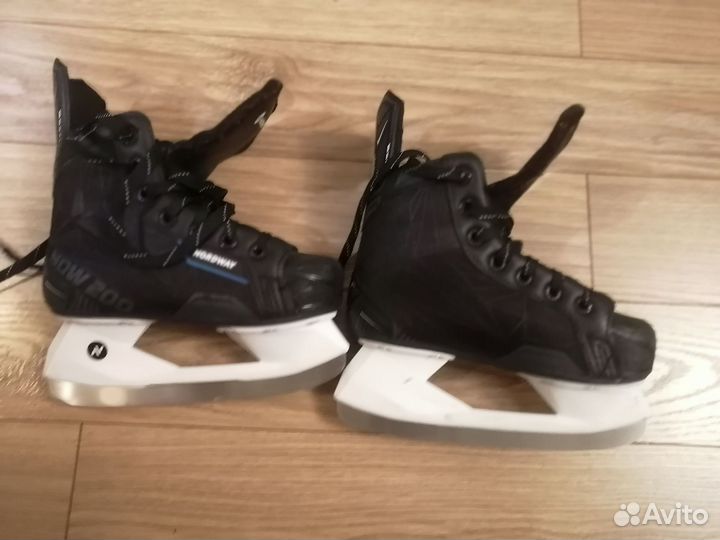 Коньки хоккейные детские 33 размер