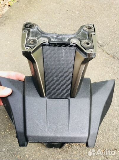 Крепление номерного знака Suzuki gsx-r 750