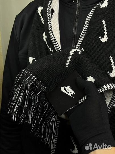 Шарф Nike swoosh