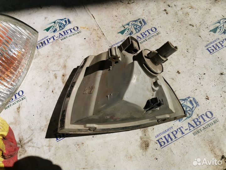 Указатель поворота правый Daewoo Nexia I (1995—200