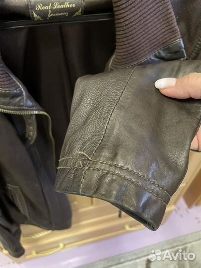 Кожаная куртка женская коричневая