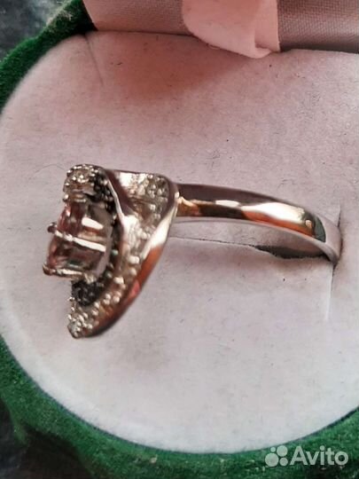 Серебряное кольцо с королевской шпинелью