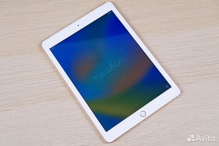 Apple iPad 6 32Gb (Wi-Fi + Cellular)