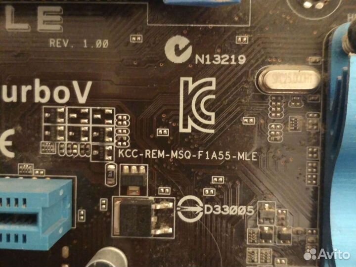 Материнская плата с процессором и памятью