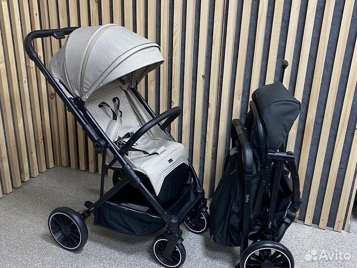 Коляска с перекидной ручкой Indigo