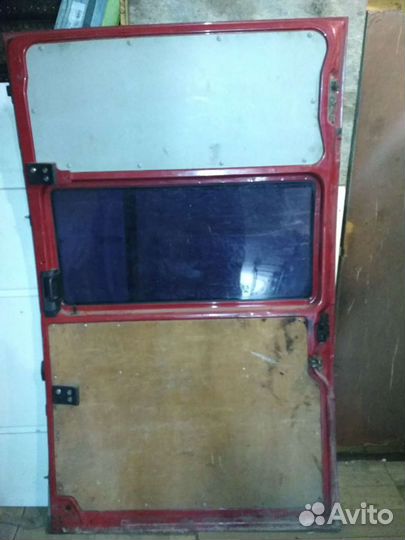 Продаю раздв, дверь на т4