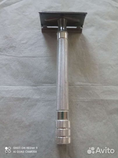 Бритвенный станок для двусторонних лезвий