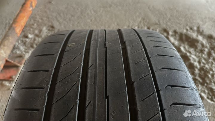 Continental ContiSportContact 5P 285/30 R19 98W