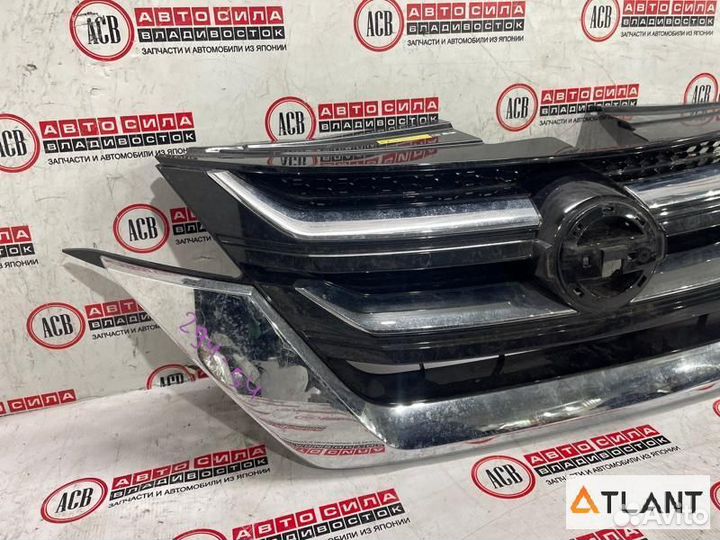 Решетка радиатора nissan serena