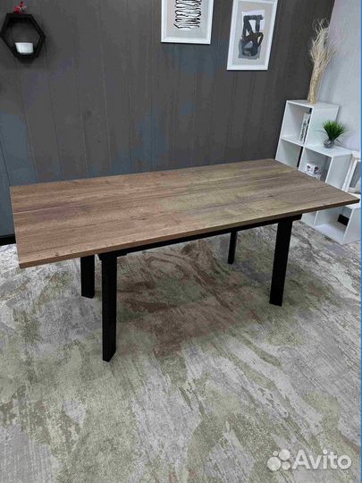 Стол обеденный в стиле Loft