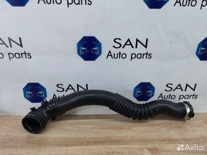 Патрубок интеркулера Bmw 3 F30 N20B20 2012