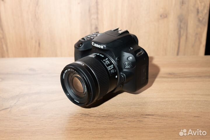 Canon EOS 200D EF-S 18-55 IS STM Kit