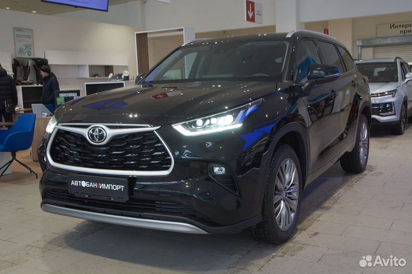 Toyota Highlander 2.0 AT, 2023