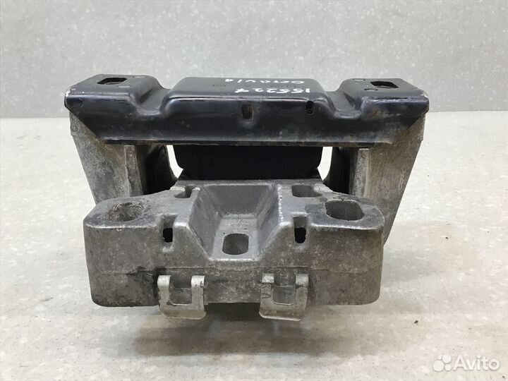 Опора кпп левая Skoda Octavia (A4 1U) 2000-2011