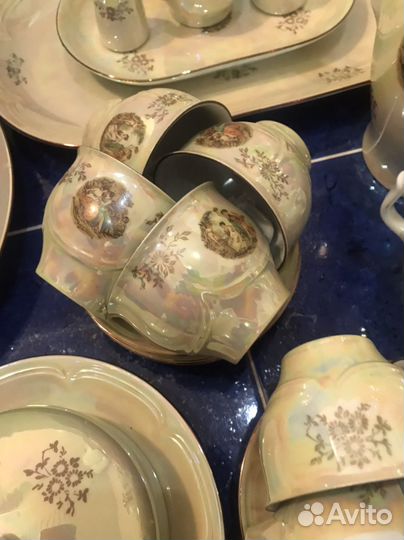 Сервиз мадонна гдр, на 12 персон, 90 предметов