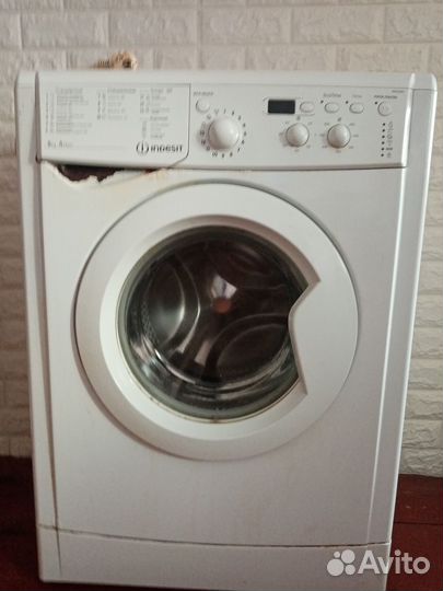 Стиральная машина indesit на запчасти или ремонт