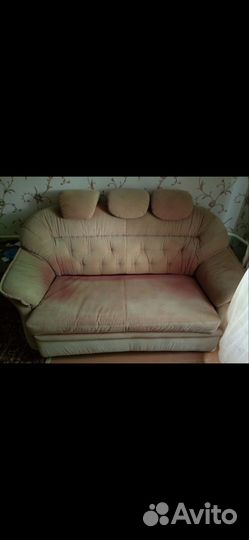 Продам диван и 2 кресла