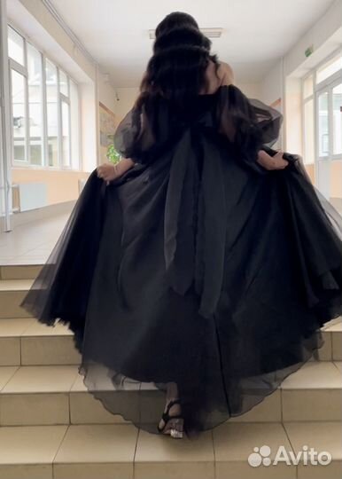 Продам выпускное платье