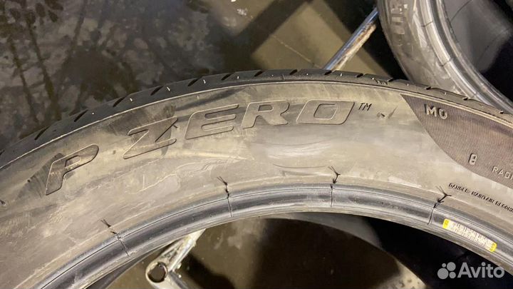 Pirelli P Zero 295/40 R21 111Y