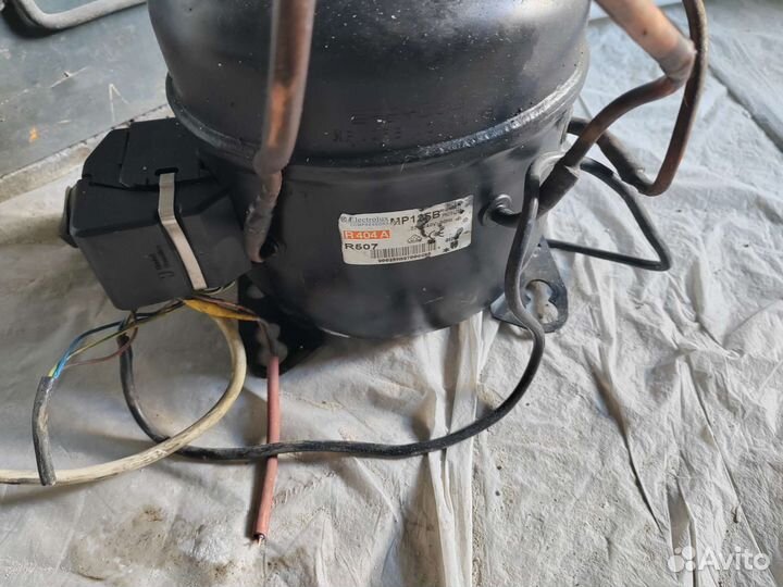 Компрессор на холодильник