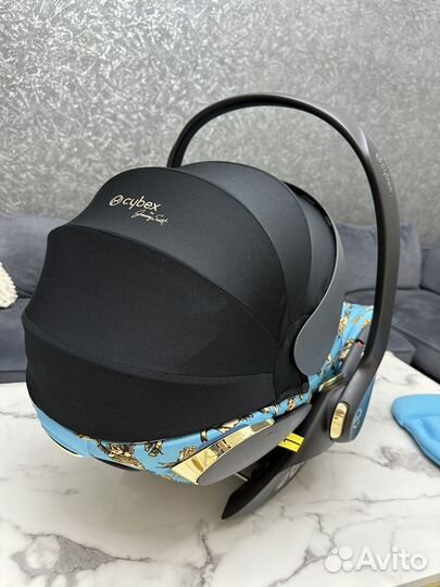 Автолюлька cybex cloud z i size by Jeremy scott